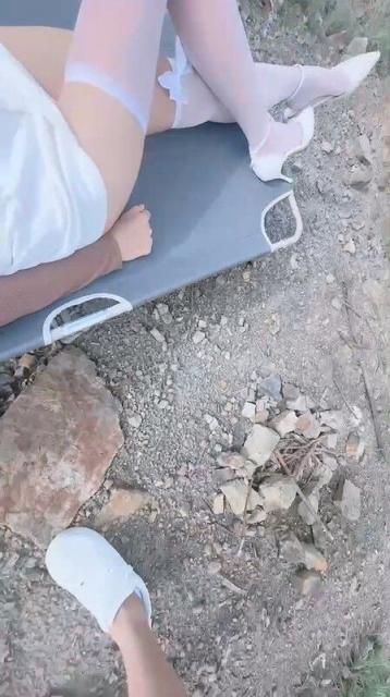 【短片x20】約操JK學生妹，身材苗條逼還粉